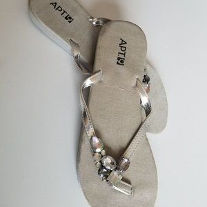 Apt 9 Silver Jeweled Flip Flops Size 8